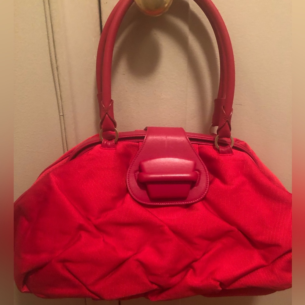 NWT Stunning Smythson of Bond Street Red Leather Trimmed Canvas Shoulder Bag